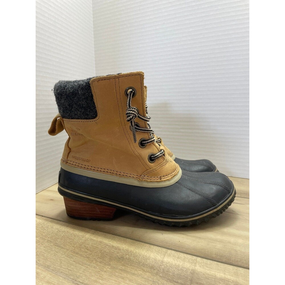 Sorel Slimpack ll lace waterproof Duck Boots 7
